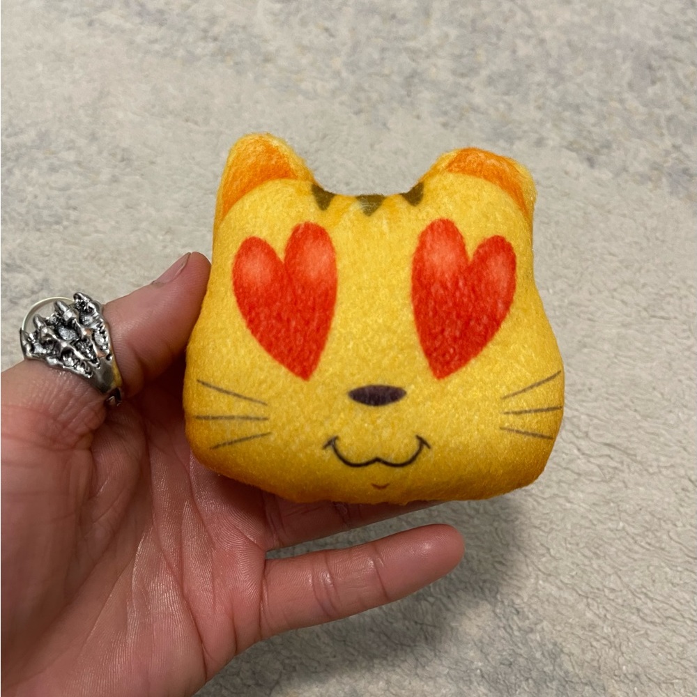 EUC McDonald’s Loving Cate Movie Clip Emoji In Yellow/ Multicolor